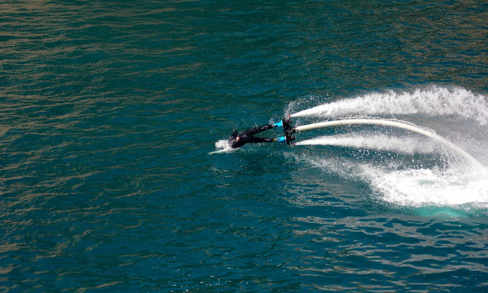 Water Jet Pack Experience In Dubai