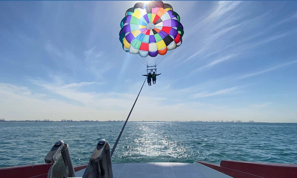 Parasailing In Dubai