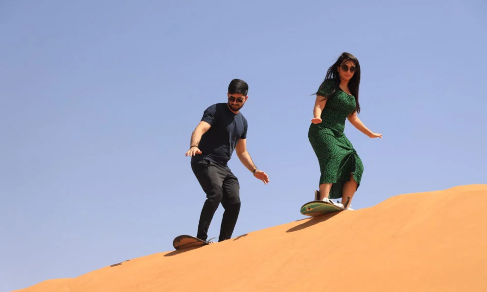 Sandboarding in Dubai