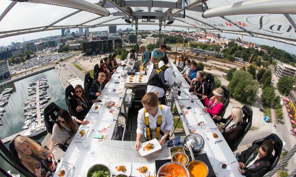 Dinner in the Sky Dubai