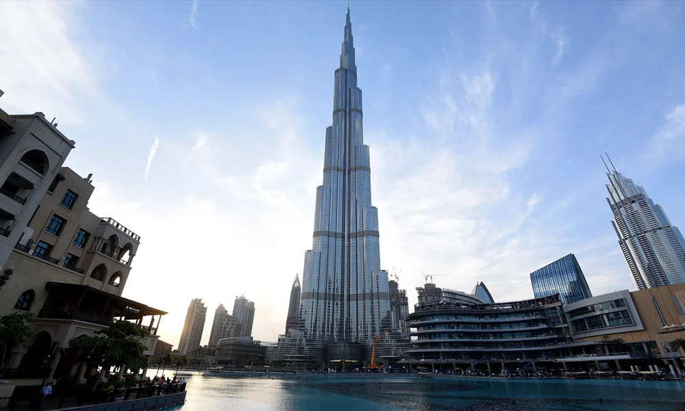 Burj Khalifa and Dubai Aquarium Combo