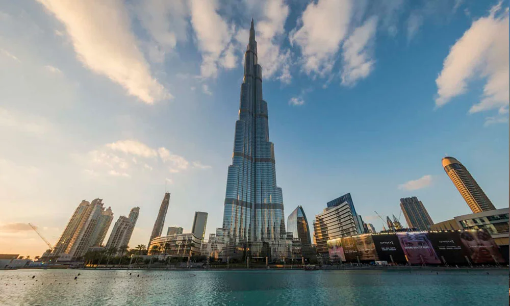 Burj Khalifa and Dubai Aquarium Combo