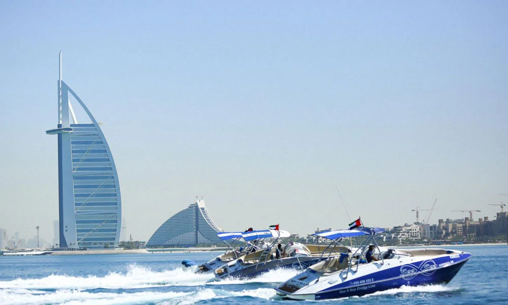 Boat Ride in Dubai to Dubai Marina & Palm Jumeirah