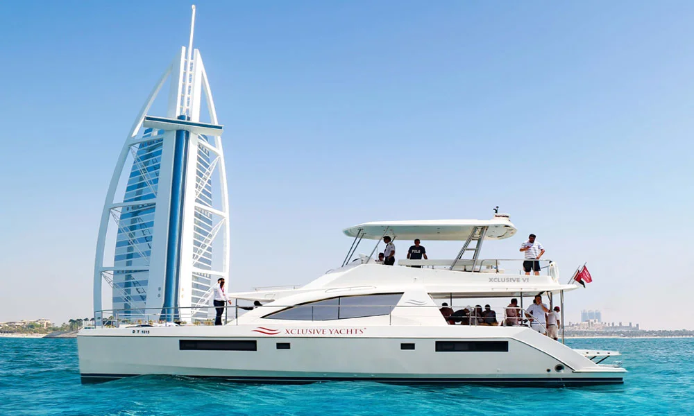 Boat Ride in Dubai to Dubai Marina & Palm Jumeirah
