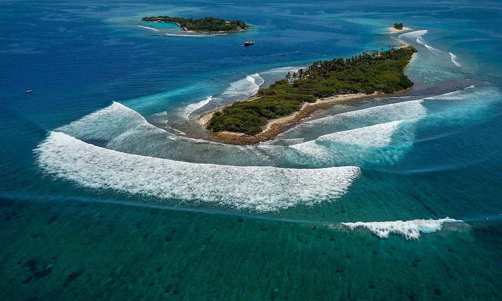 Maldives Island Hopping Tour
