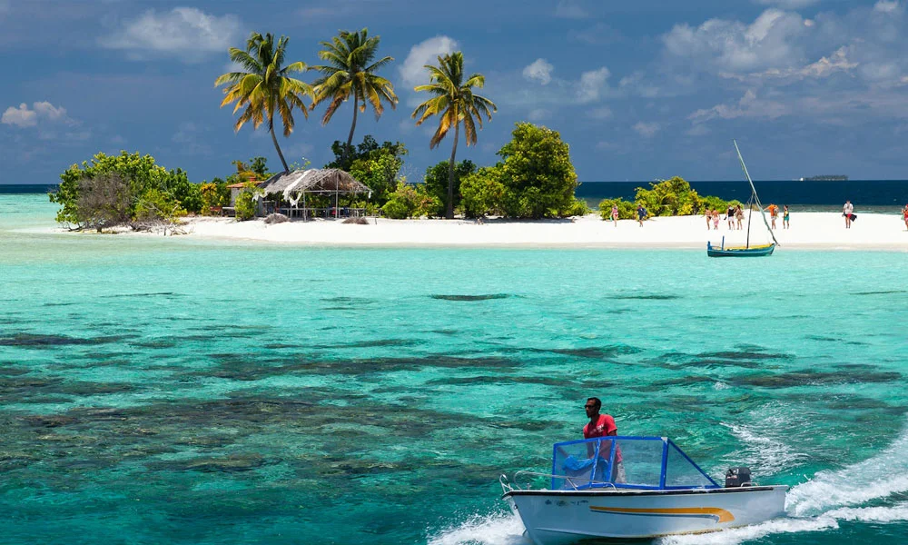 Maldives Island Hopping Tour