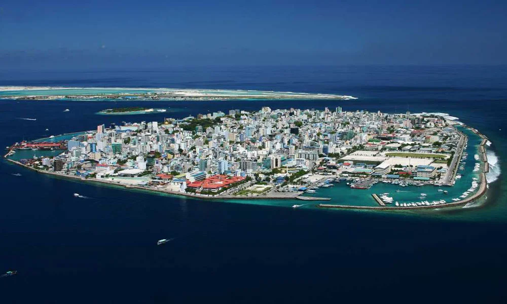 Maldives Island Hopping Tour