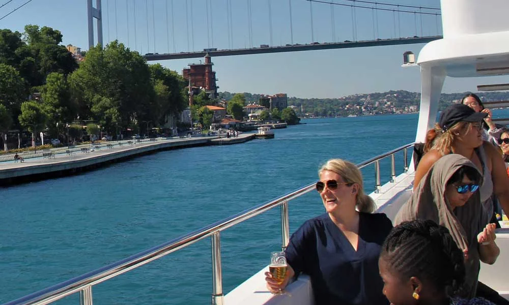Istanbul Bosphorus Cruise Tour, Istanbul