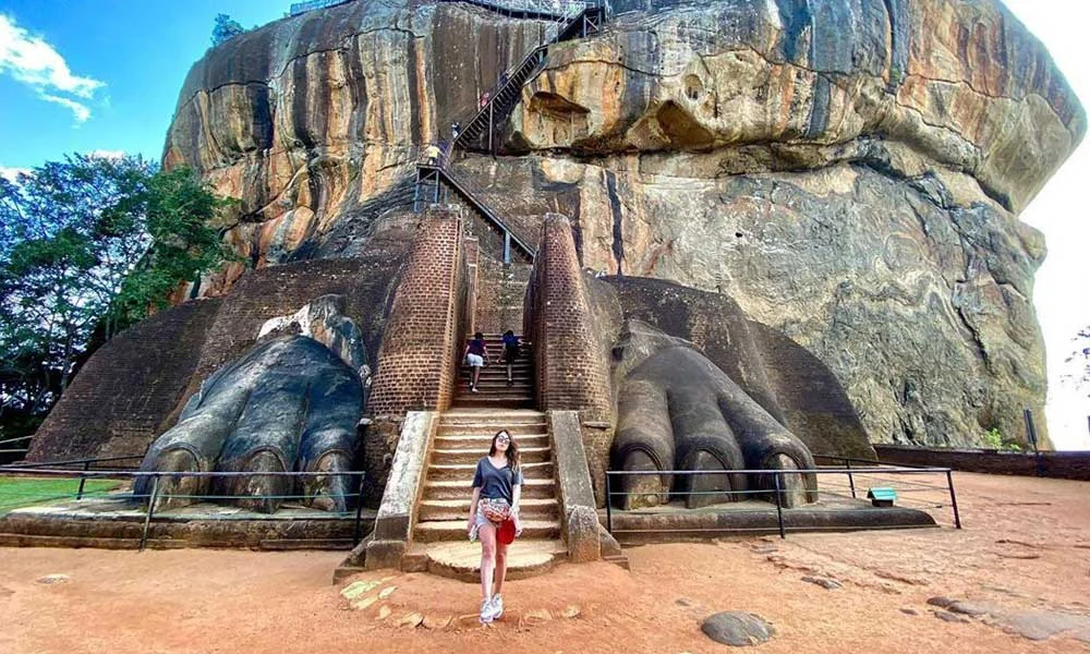 Sigiriya Lion's Rock Fortress Day Tour