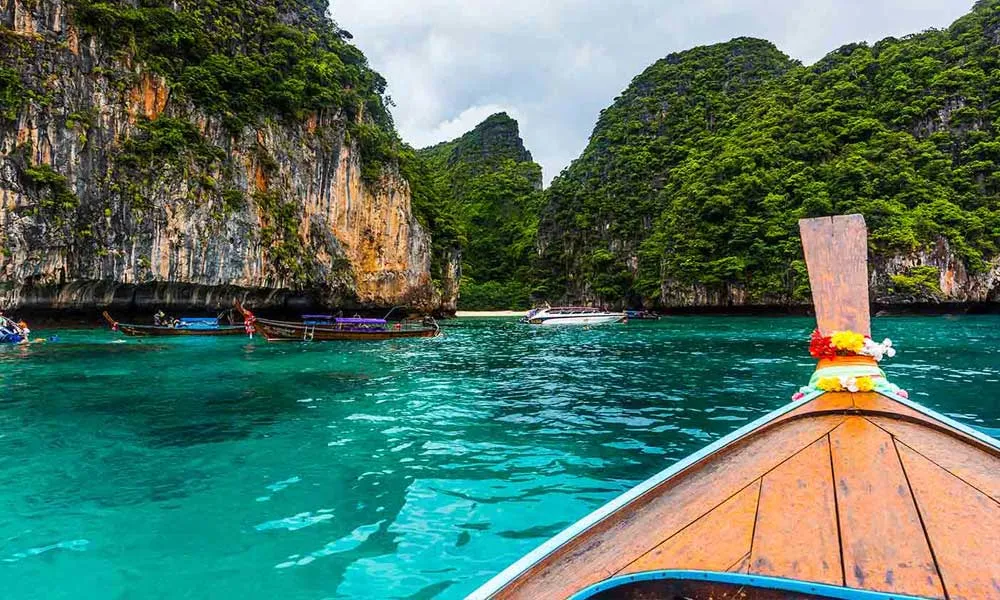 Phi Phi Island Tour By Speedboat from Phuket
