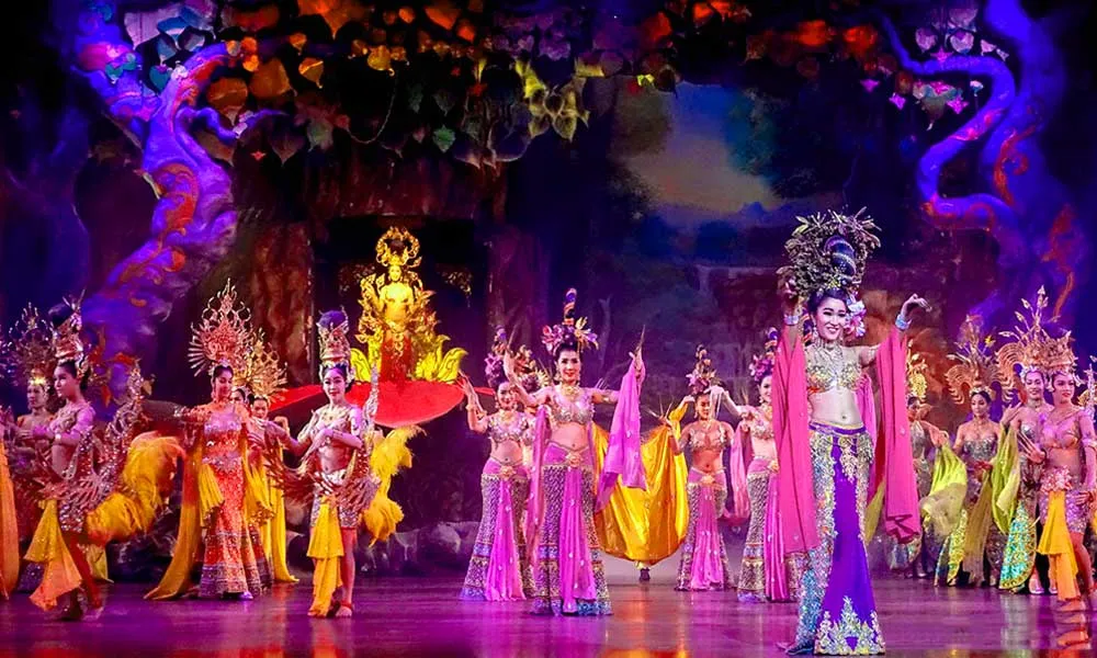 Alcazar Cabaret Show Tickets, Pattaya