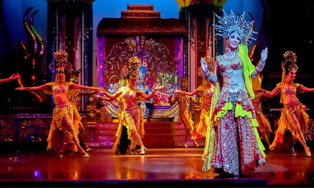 Alcazar Cabaret Show Tickets, Pattaya