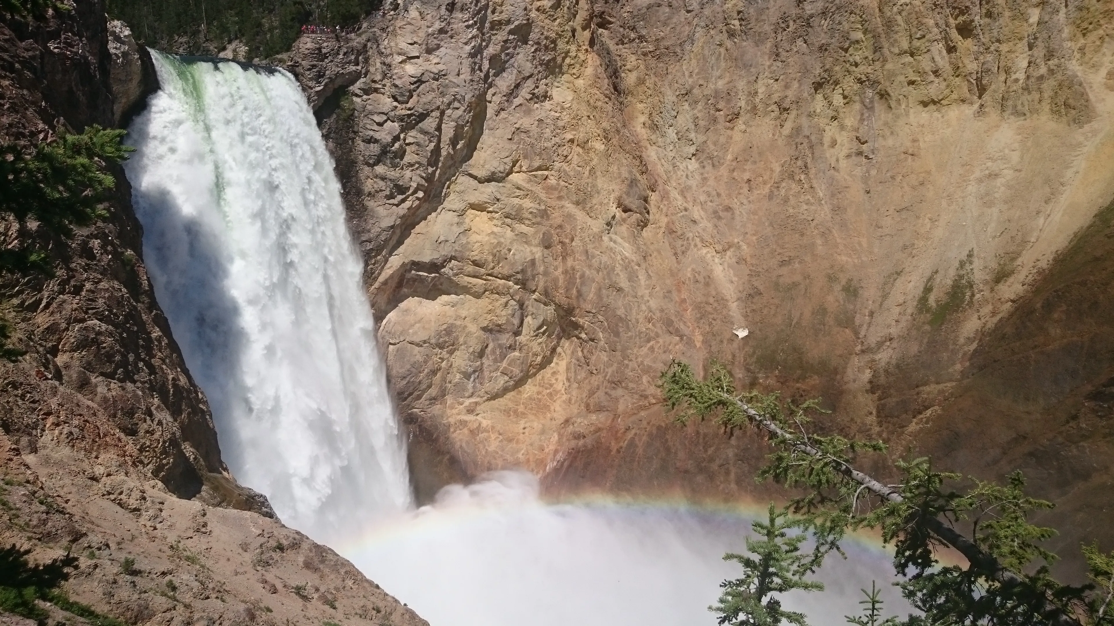 Drung Waterfall