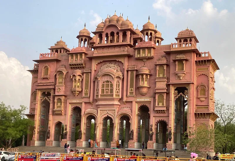Patrika Gate
