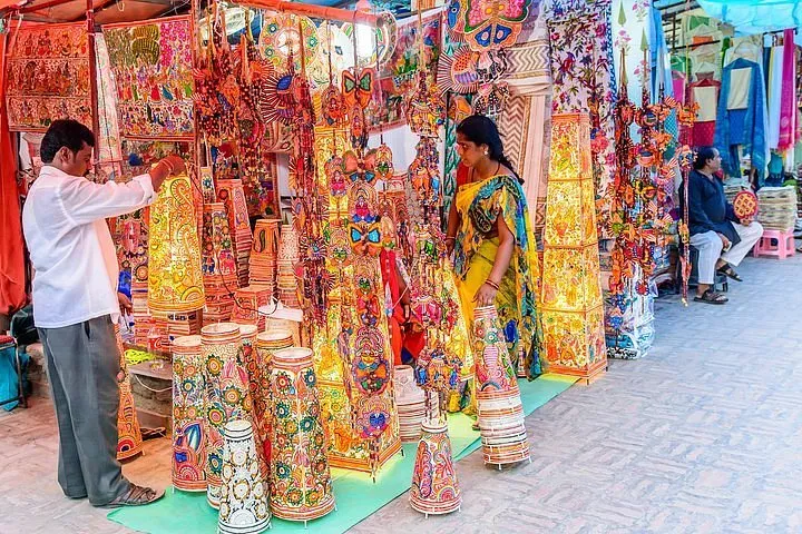 Janpath Market