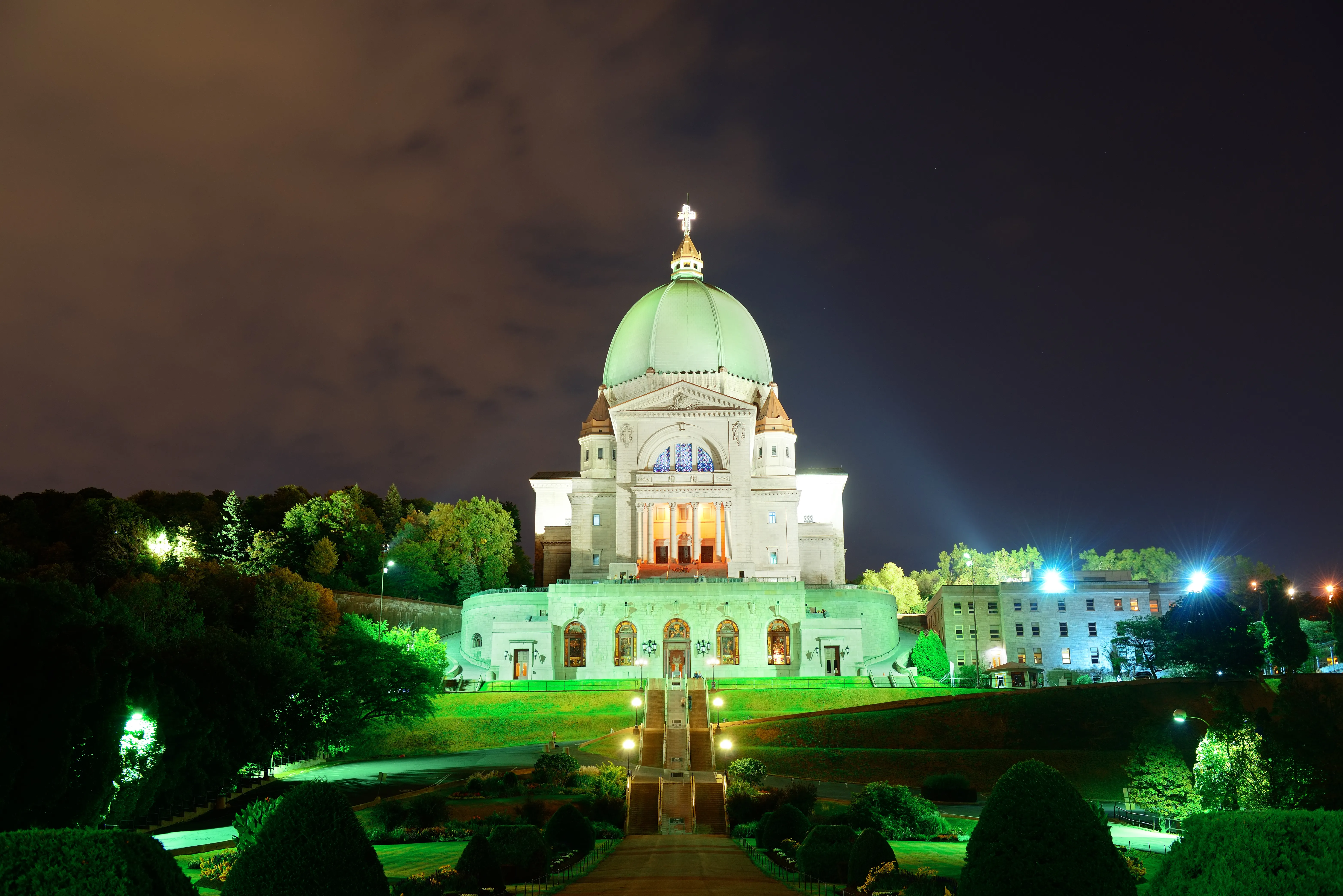 Thousand Lights Mosque