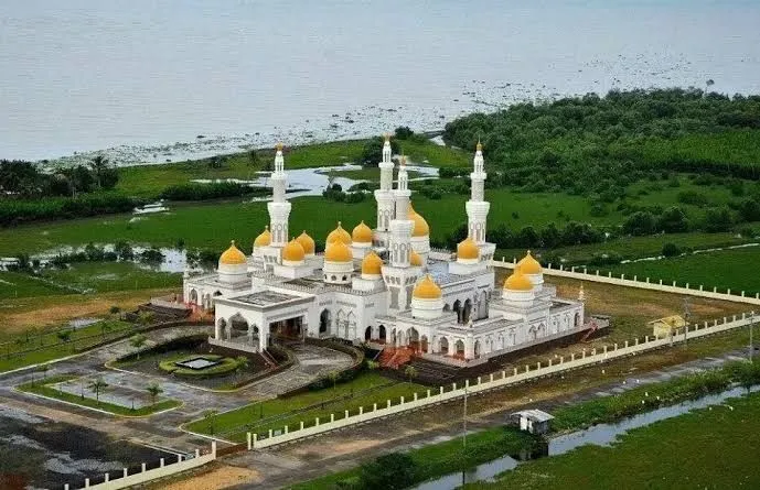 Wallajah Mosque