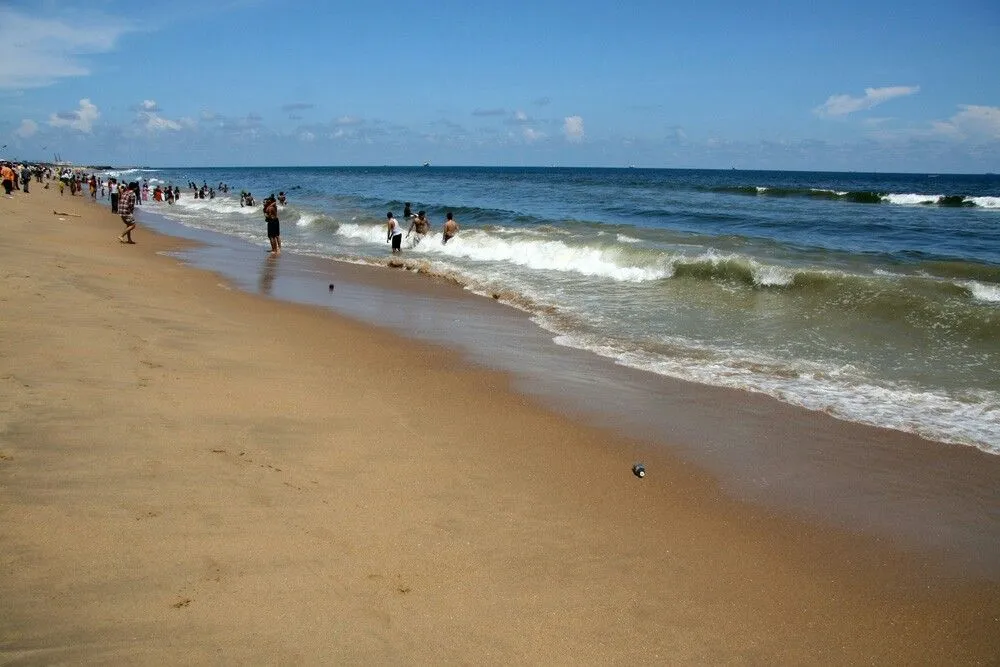 Neelankarai Beach