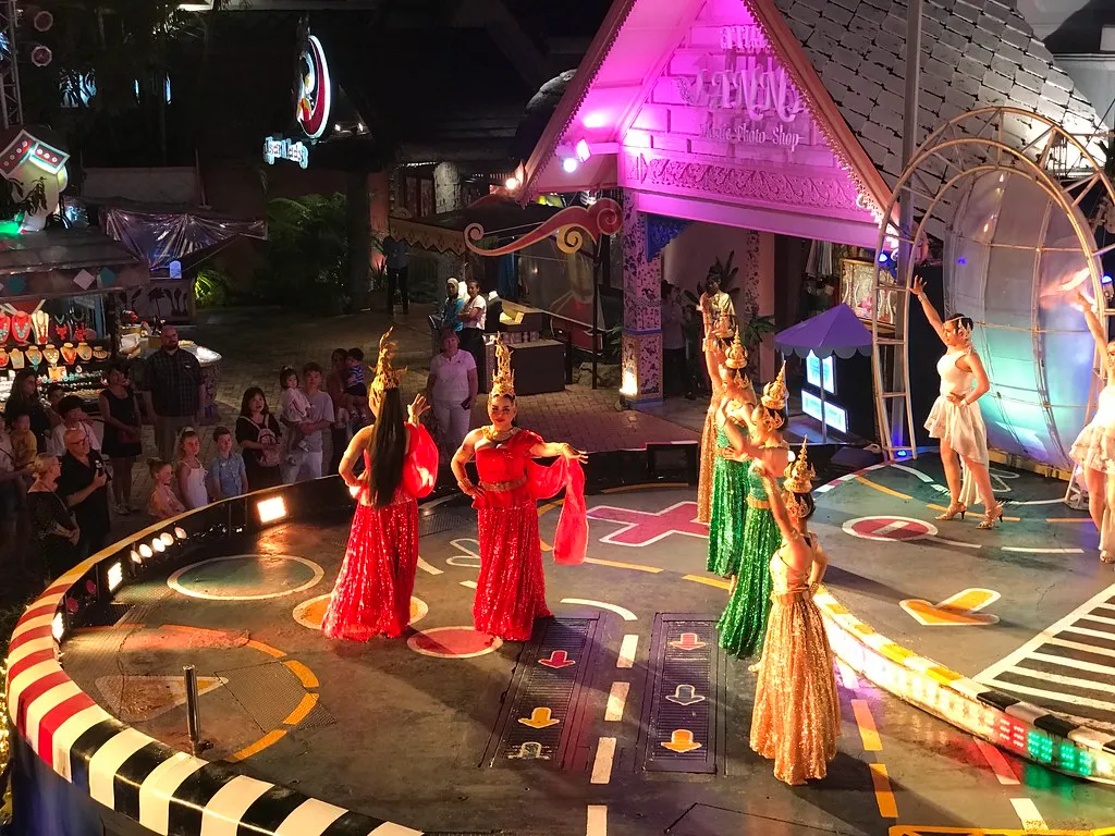 Fanta Sea Show in Thailand