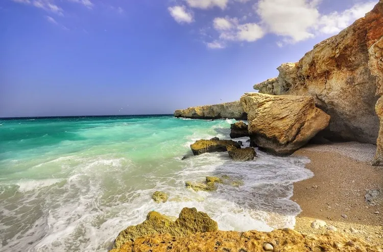 Tiwi Beach in Oman