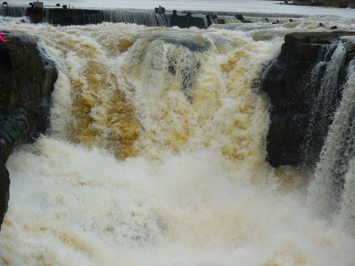 Someshwar Waterfall in Nashik