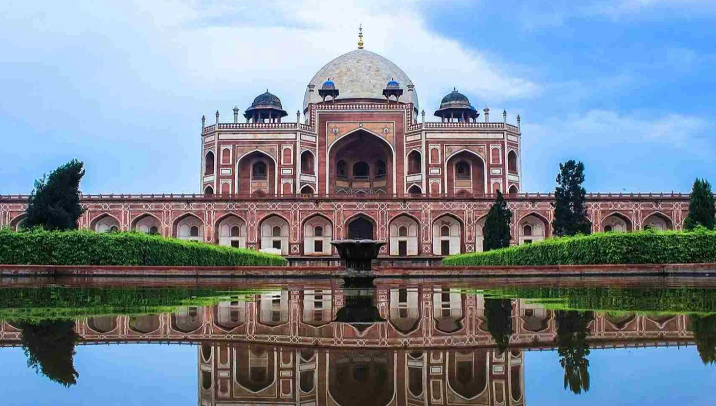 9 Days Golden triangle tour with Goa from Delhi