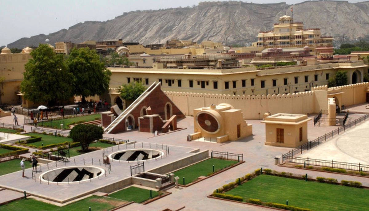 14 Days Rajasthan Cultural Tour from Delhi