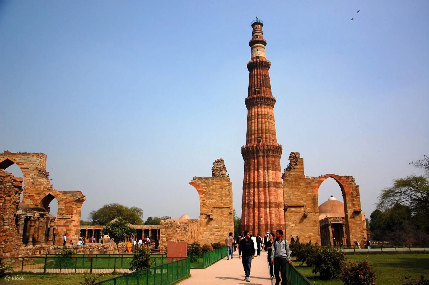 8 Days Golden Triangle tour with Amritsar from Delhi