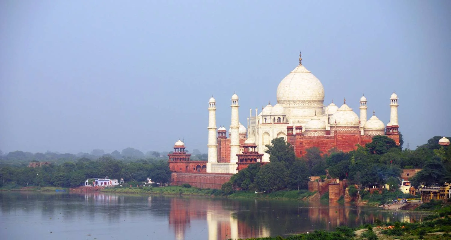 8 days Golden triangle tour with Varanasi from Delhi