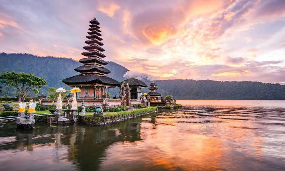 7 Nights Singapore Bali Honeymoon Package