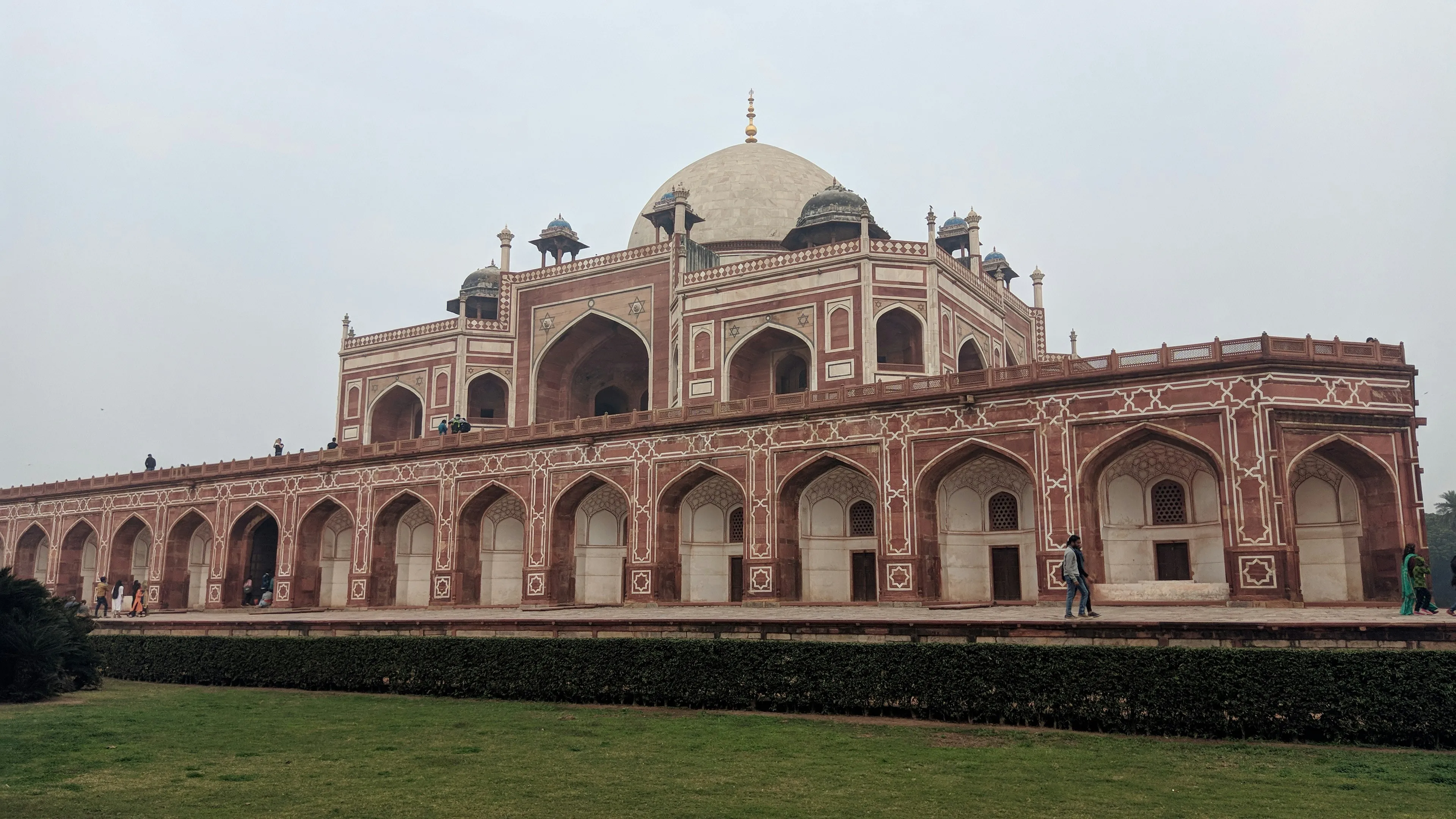 5 Nights 6 Days Golden Triangle with Ranthambore tour