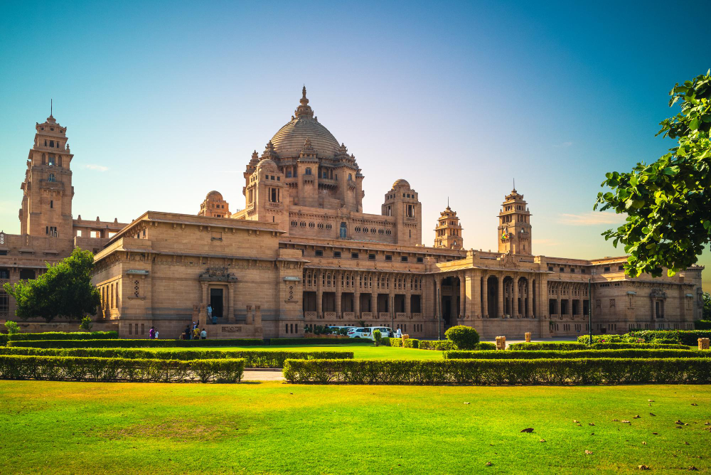 6 Days Special Golden Triangle Tour with Leela Delhi & Taj Rambagh Jaipur