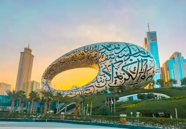 4 Night 5 Days Dubai Tour with Warner Bros World Abu Dhabi